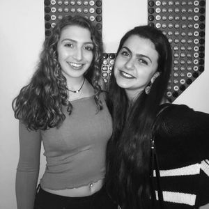 Meet your Posher, Maya